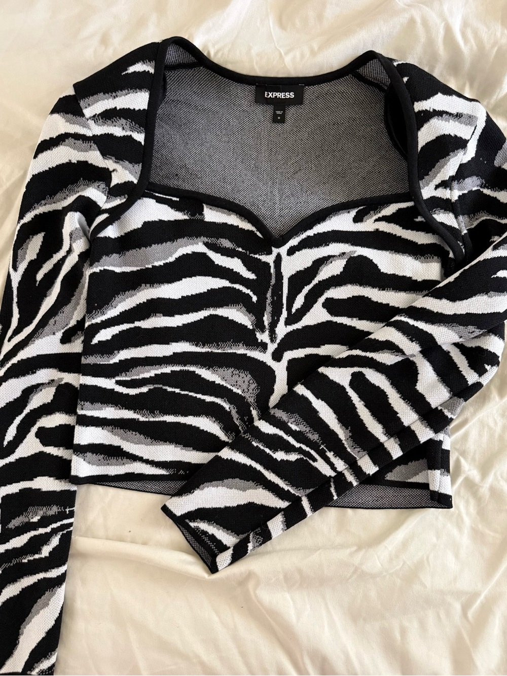 Express Black & White Zebra Sweetheart Neck Long Sleeve Top